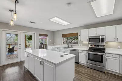 7419 Pusch Ridge Loop, Austin, TX 78749 - Photo 19