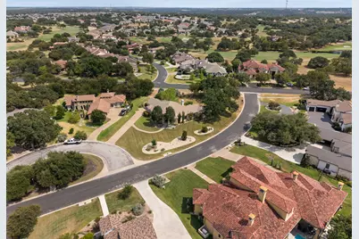 100 Dovetail Lane, Georgetown, TX 78628 - Photo 35