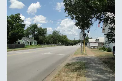 1308 Ford Street, Llano, TX 78643 - Photo 5