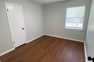 6805 Dubuque Ln, Austin, TX 78723 - Photo 13