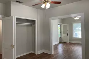 606 Mesquite St, Bastrop, TX 78602 - Photo 7