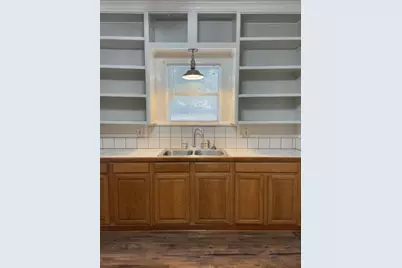 606 Mesquite Street, Bastrop, TX 78602 - Photo 13