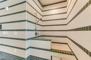 610 Davis St, Austin, TX 78701 - Photo 31