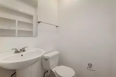 900 Aurora Circle, Austin, TX 78757 - Photo 17