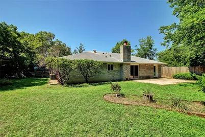 900 Aurora Circle, Austin, TX 78757 - Photo 21