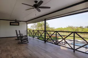 191 N Cedar Creek Dr, Cedar Creek, TX 78612 - Photo 37