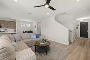 2049 Winston Way, Leander, TX 78641 - Photo 7