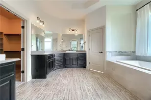 145 Powder Horn Rd, Bastrop, TX 78602 - Photo 23