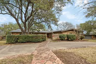 2807 Hatley Dr, Austin, TX 78746 - Photo 3