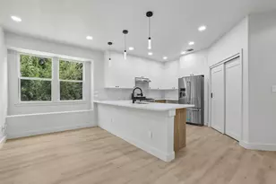 12717 Lee Park Ln, Austin, TX 78732 - Photo 11