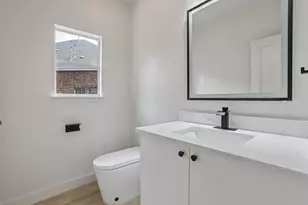 12717 Lee Park Ln, Austin, TX 78732 - Photo 15