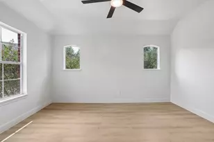 12717 Lee Park Ln, Austin, TX 78732 - Photo 19