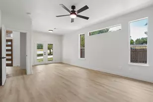 12717 Lee Park Ln, Austin, TX 78732 - Photo 27