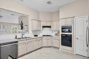 9120 Fainwood Ln, Austin, TX 78749 - Photo 13