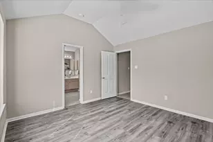 9120 Fainwood Ln, Austin, TX 78749 - Photo 17