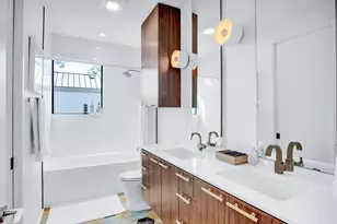 52 Waller St, Austin, TX 78702 - Photo 13