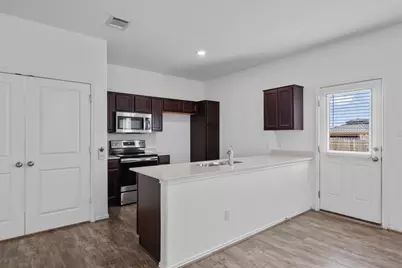 791 Circle Way, Jarrell, TX 76537 - Photo 11