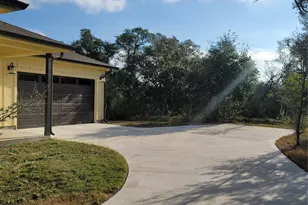 1248 Lakeshore Dr, Spicewood, TX 78669 - Photo 5