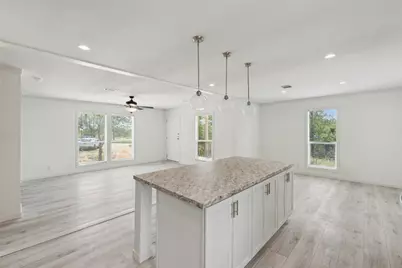 855 Roosevelt Road, Luling, TX 78648 - Photo 21