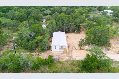 855 Roosevelt Road, Luling, TX 78648 - Photo 33