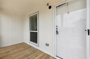 855 Roosevelt Rd, Luling, TX 78648 - Photo 11