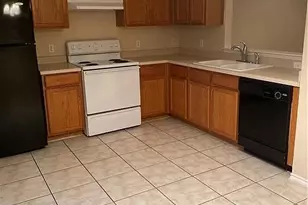 1420 Poppy Seed Ln, Austin, TX 78741 - Photo 5