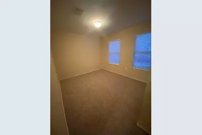 1420 Poppy Seed Lane, Austin, TX 78741 - Photo 11