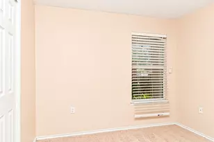 1420 Poppy Seed Ln, Austin, TX 78741 - Photo 11
