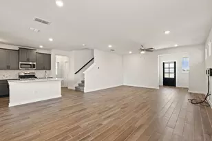 368 Banff Dr, Kyle, TX 78640 - Photo 7