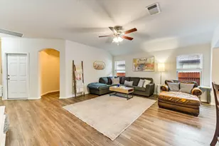 132 Walkup Ln, Leander, TX 78641 - Photo 3