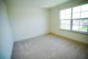 10601 Gonzales Ranger Pass, Austin, TX 78754 - Photo 13