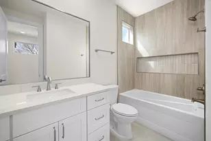 6107 Richardson Ln, Austin, TX 78741 - Photo 19