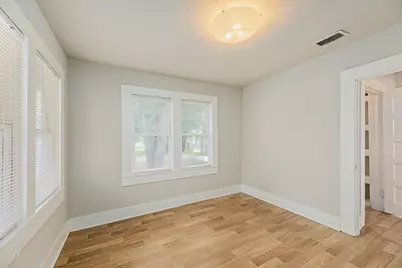 322 Blanco Street, Luling, TX 78648 - Photo 15