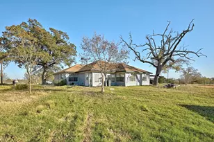 162 Fm 672 Rd, Dale, TX 78616 - Photo 33