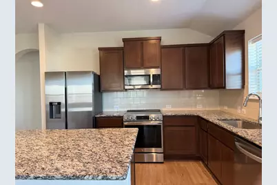 9712 Grapevine Leaf Drive, Manor, TX 78653 - Photo 7