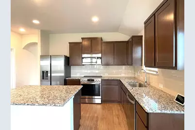 9712 Grapevine Leaf Drive, Manor, TX 78653 - Photo 5