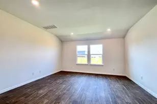 152 Gablynn Cv, Kyle, TX 78640 - Photo 11