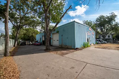3228 E 5th Street, Austin, TX 78702 - Photo 3
