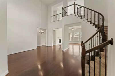 5704 Monrovia Lane, Pflugerville, TX 78660 - Photo 3