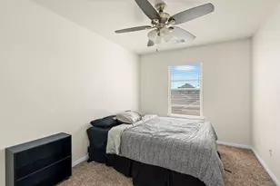 135 Wainscot Oak Wy, San Marcos, TX 78666 - Photo 17