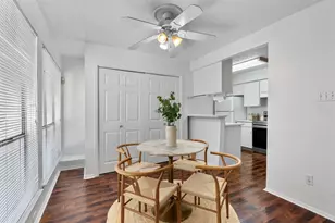 6910 Hart Ln, Austin, TX 78731 - Photo 3