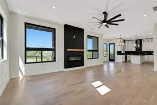 707 Broken Hills, Horseshoe Bay, TX 78657 - Photo 7