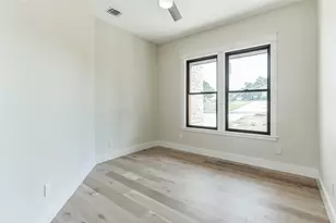 707 Broken Hills, Horseshoe Bay, TX 78657 - Photo 13