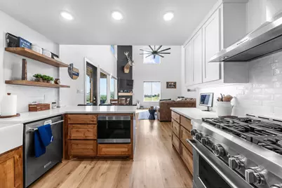 1800 Diamond Ridge Drive, Lampasas, TX 76550 - Photo 5