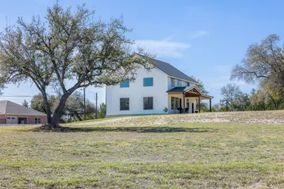 1800 Diamond Ridge Drive, Lampasas, TX 76550 - Photo 3
