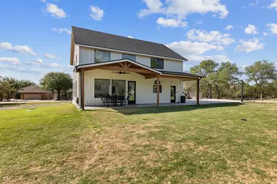 1800 Diamond Ridge Drive, Lampasas, TX 76550 - Photo 33