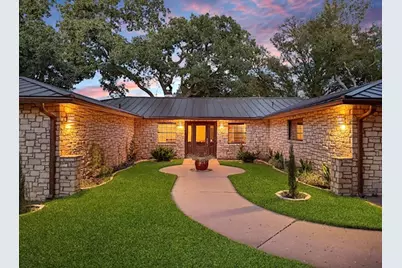413 Silver Spur, Horseshoe Bay, TX 78657 - Photo 1