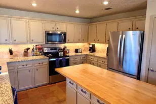 413 Silver Spur, Horseshoe Bay, TX 78657 - Photo 3