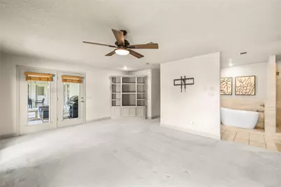413 Silver Spur, Horseshoe Bay, TX 78657 - Photo 17