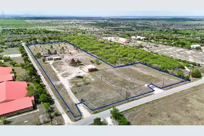 278 Mesa Drive, Del Valle, TX 78617 - Photo 3